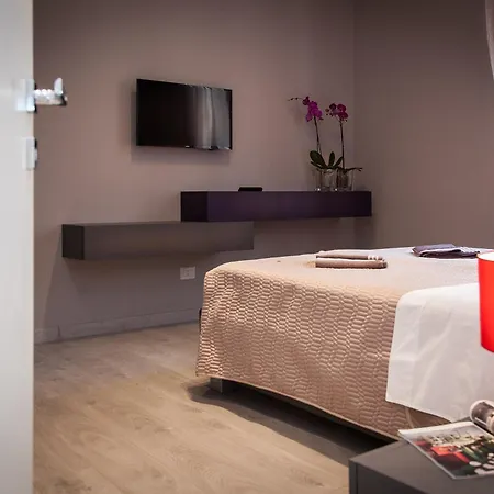 Attrezzato Ed Elegante Al Colosseo Apartment Rom